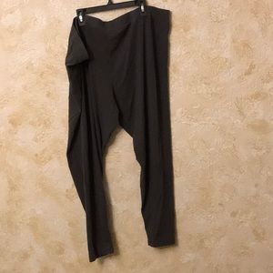 Plus size gray leggings